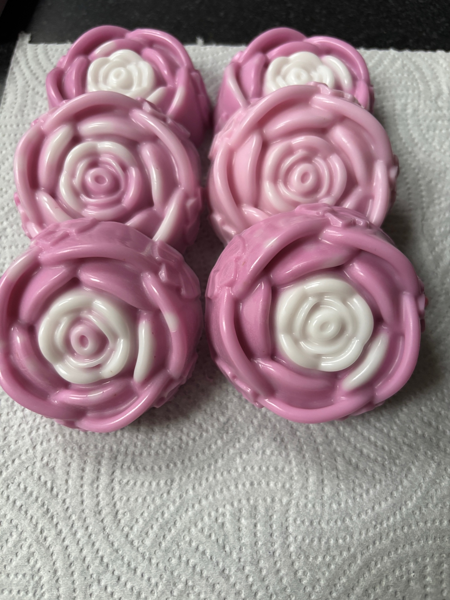 Pink & White Rose Swirls